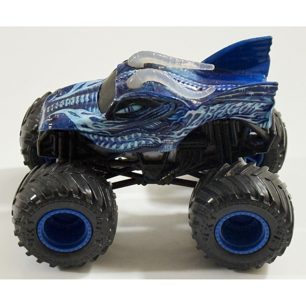 Monster Jam Fire and Ice "Dragon" Monster Truck 1:64 Blue Wheels‎